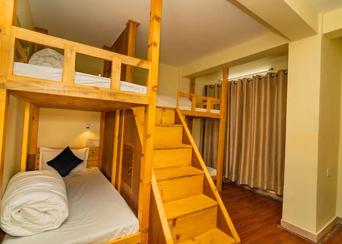 Hostel Aashraya *