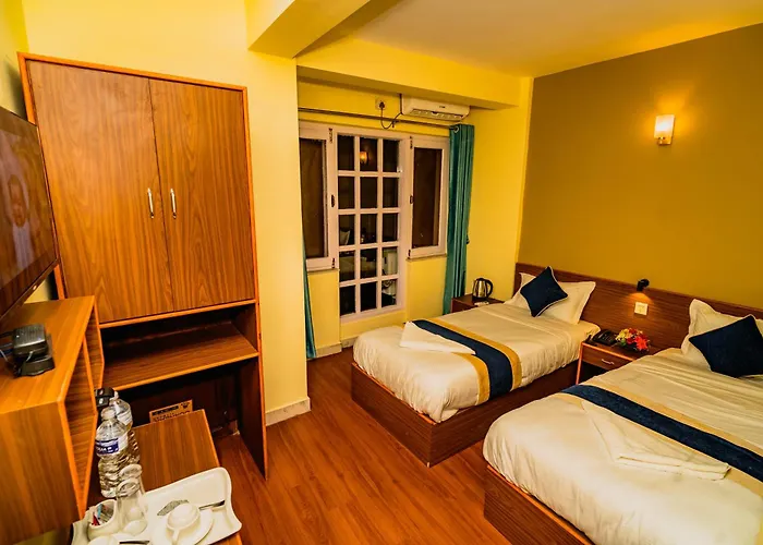 Aashraya Hostel *