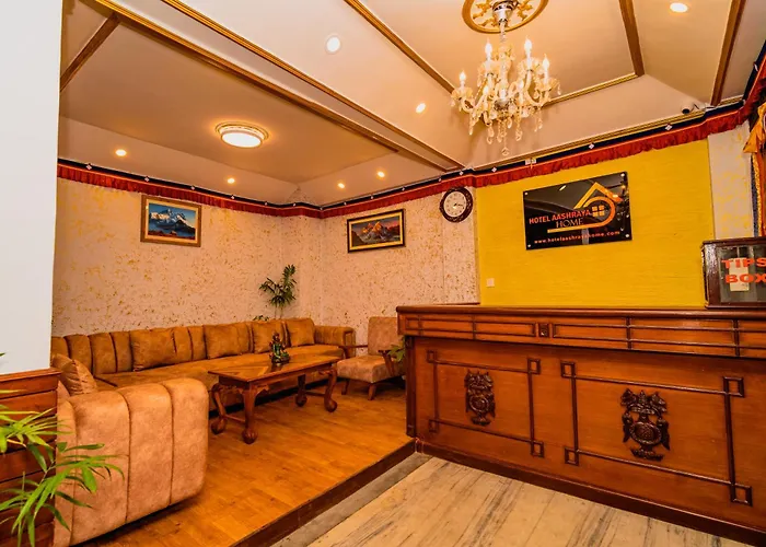 Aashraya Hostel *
