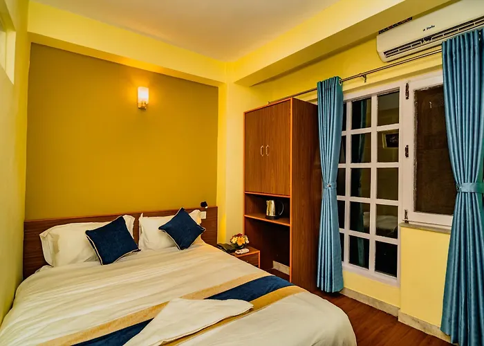 Hostel Aashraya *